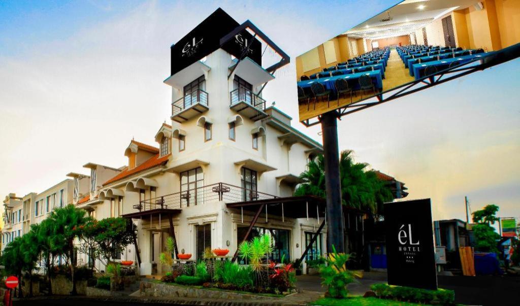 El Hotel Malang Dış mekan fotoğraf