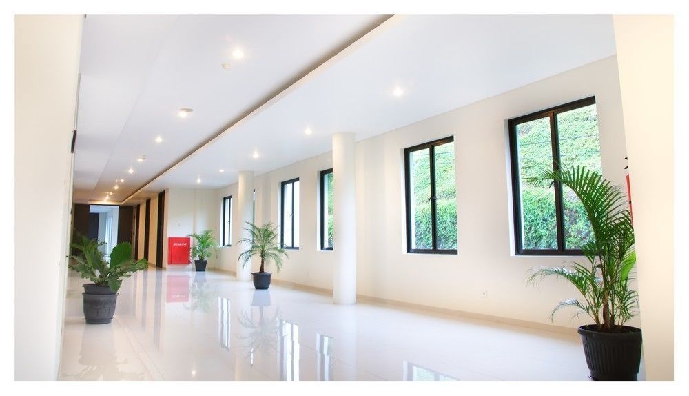 El Hotel Malang Dış mekan fotoğraf